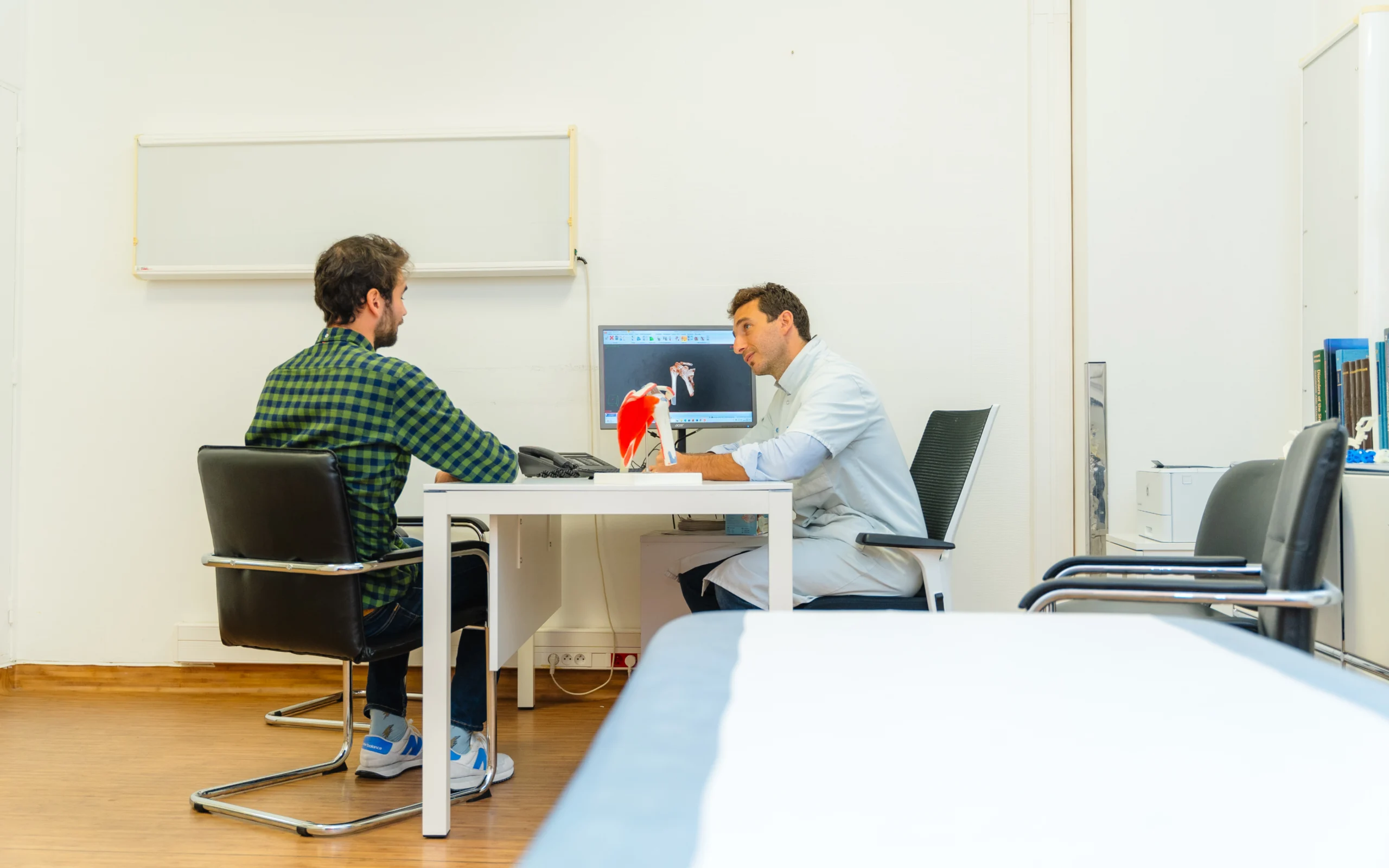 prothese-inverse-epaule-boulogne-billancourt